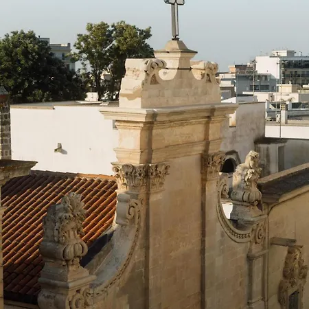 Palazzo Ducale Mongio - Historic Bed & Breakfast Galatina