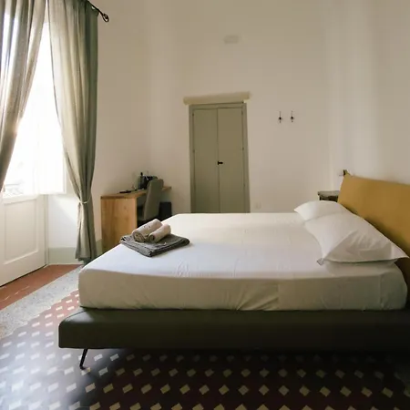 Palazzo Ducale Mongio - Historic Bed & Breakfast Galatina